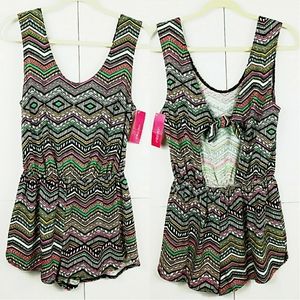 ⭐3/$30 NWT Aztec Swim Cover Up Tribal Romper S